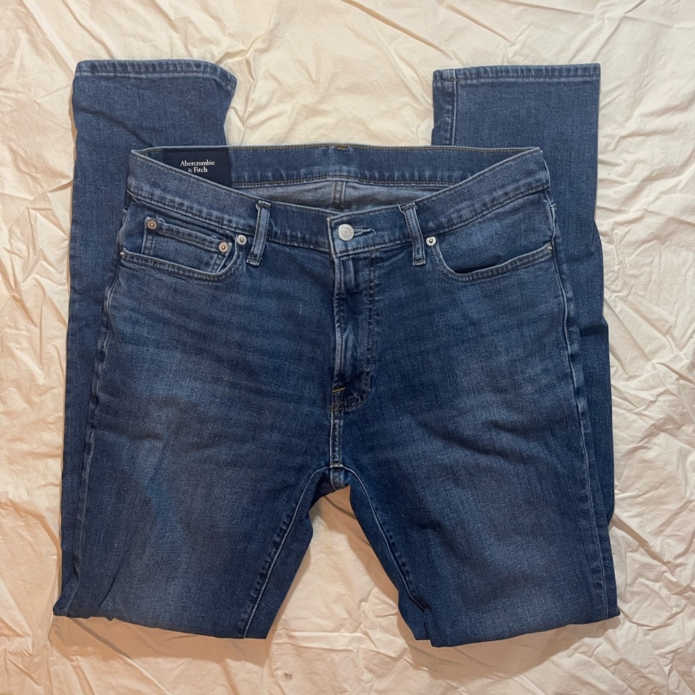 Abercrombie & Fitch Men’s Skinny Stretch Dark-Wash Jeans